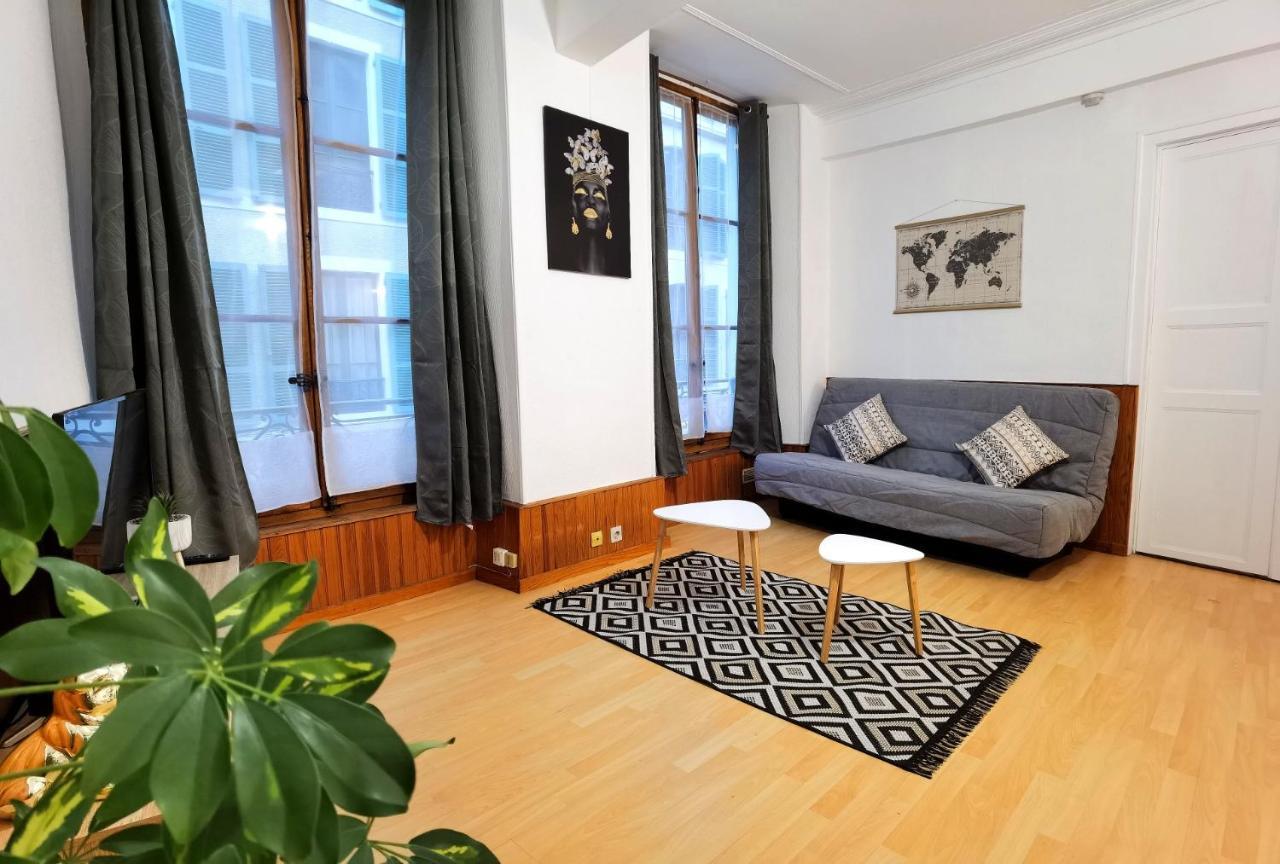Charmant T2 Meuble Quartier Chateau De Pau Exterior foto